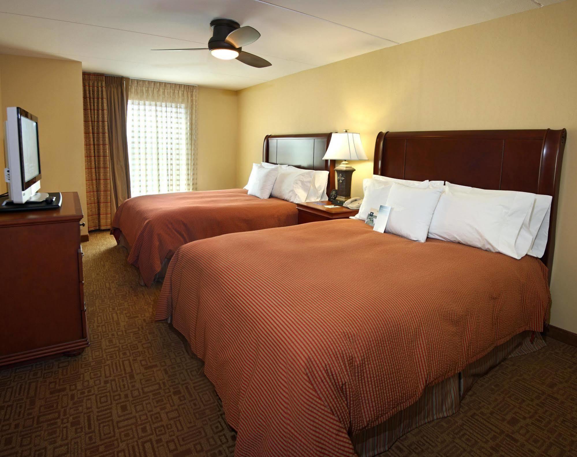 Homewood By Hilton Lancaster Hotel 3*