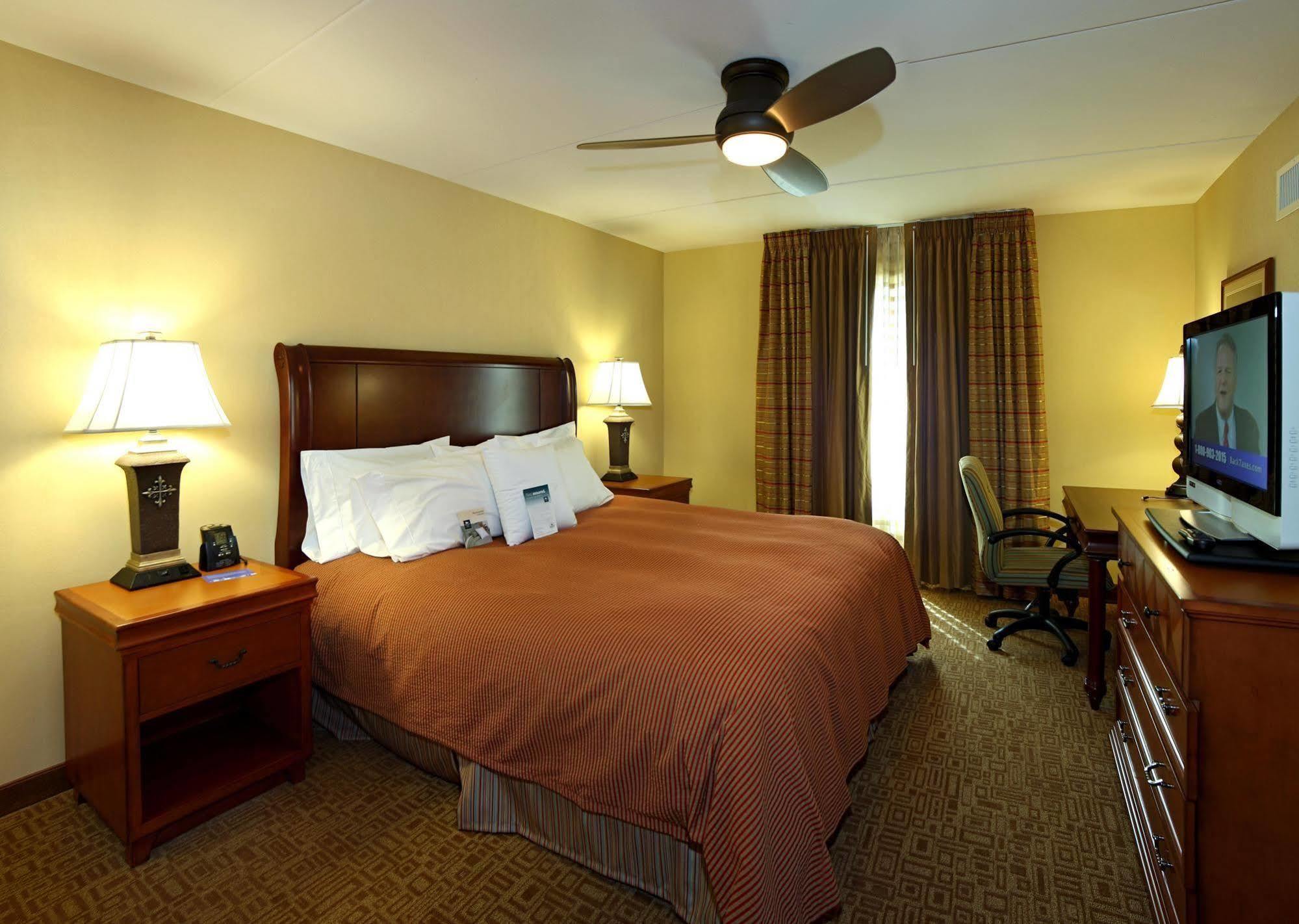 Hotel Homewood By Hilton Lancaster